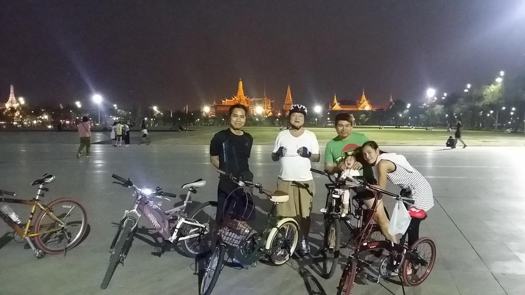 A Pousada Bangkok Bed And Bike Exterior foto