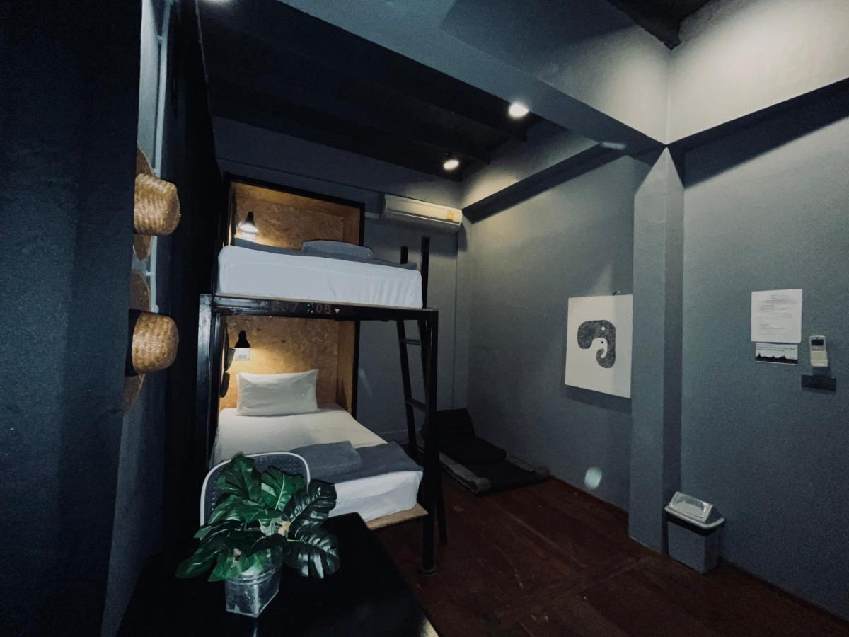 A Pousada Bangkok Bed And Bike Exterior foto